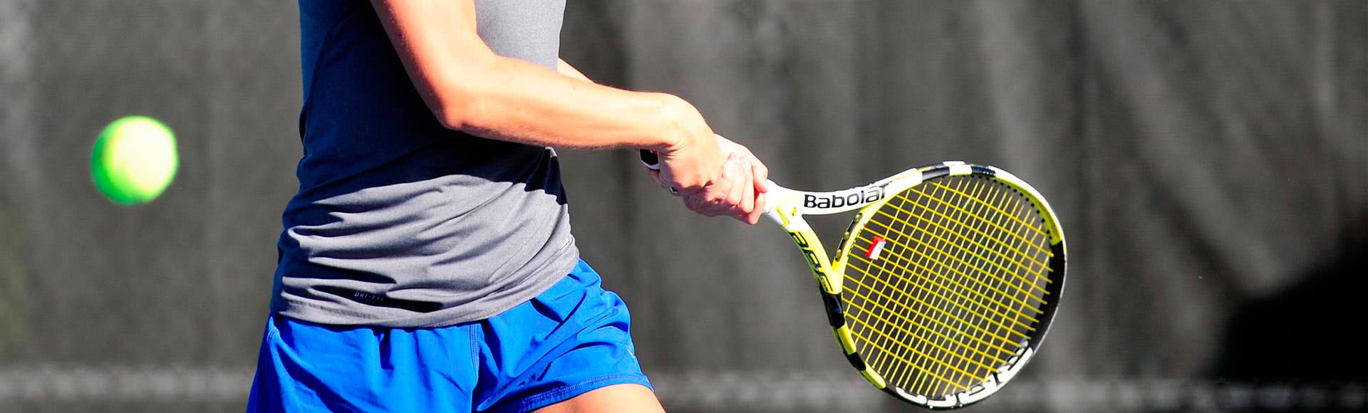 Cursos de inglÃ©s y tenis para jÃ³venes en Irlanda