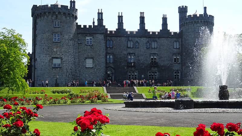 Cursos de inglÃ©s y tenis para jÃ³venes en Irlanda
